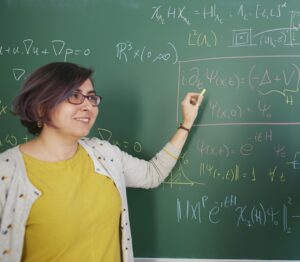 Constanza Rojas-Molina